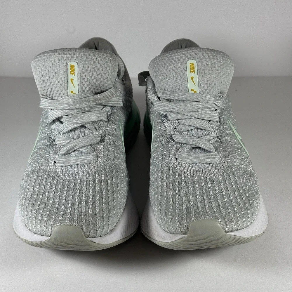 Nike Women's React Infinity Run Flyknit‎ 3 Running Shoes, Grey/Mint, Size 8